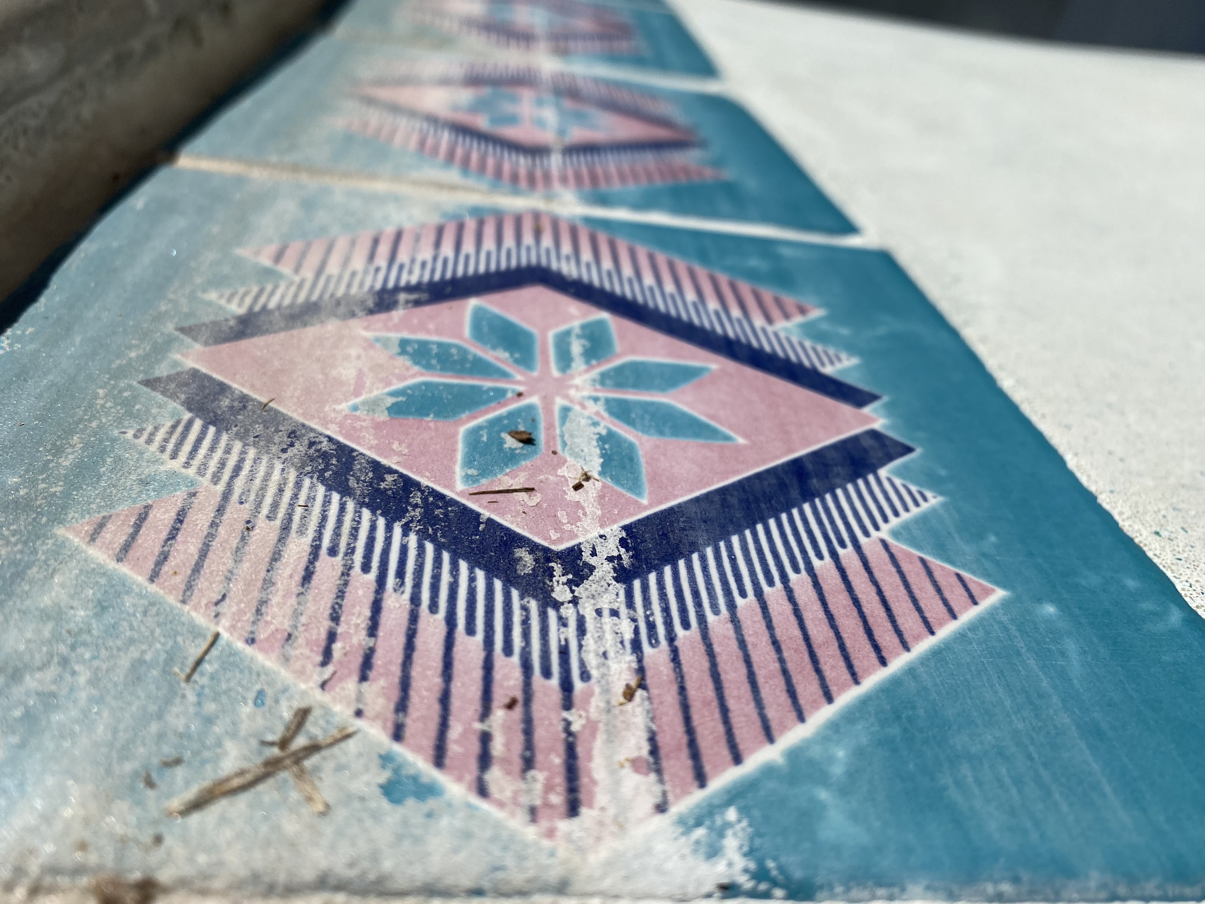 Diamond pool water line before dustless blasting